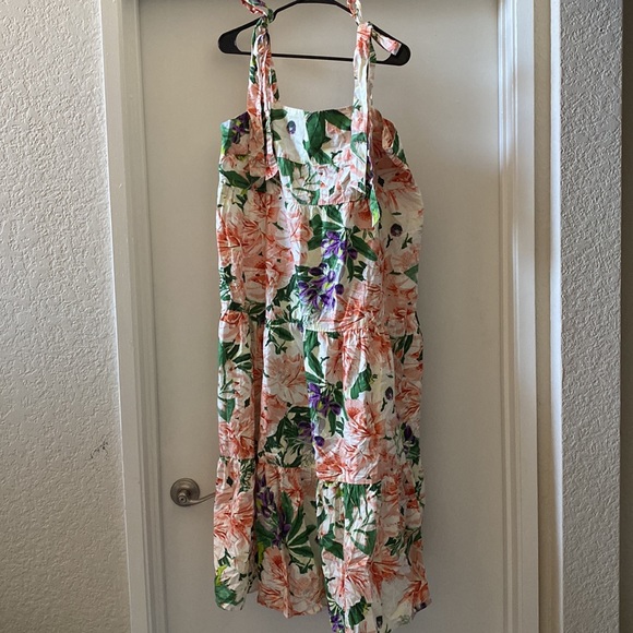 H&M floral maxi dress with tie straps - Picture 2 of 2